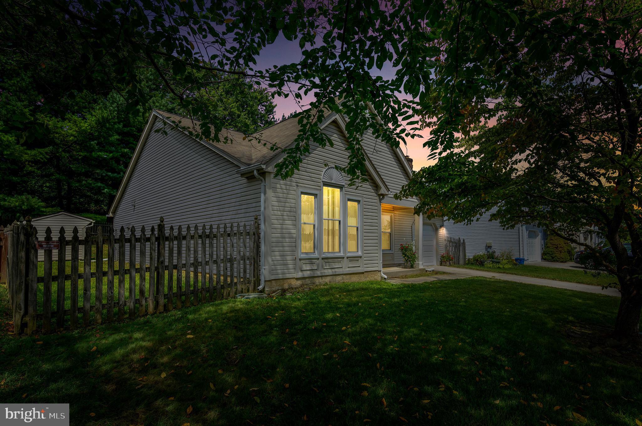 9514 Hallhurst Road Nottingham, MD 21236 - Photo 3 of 44