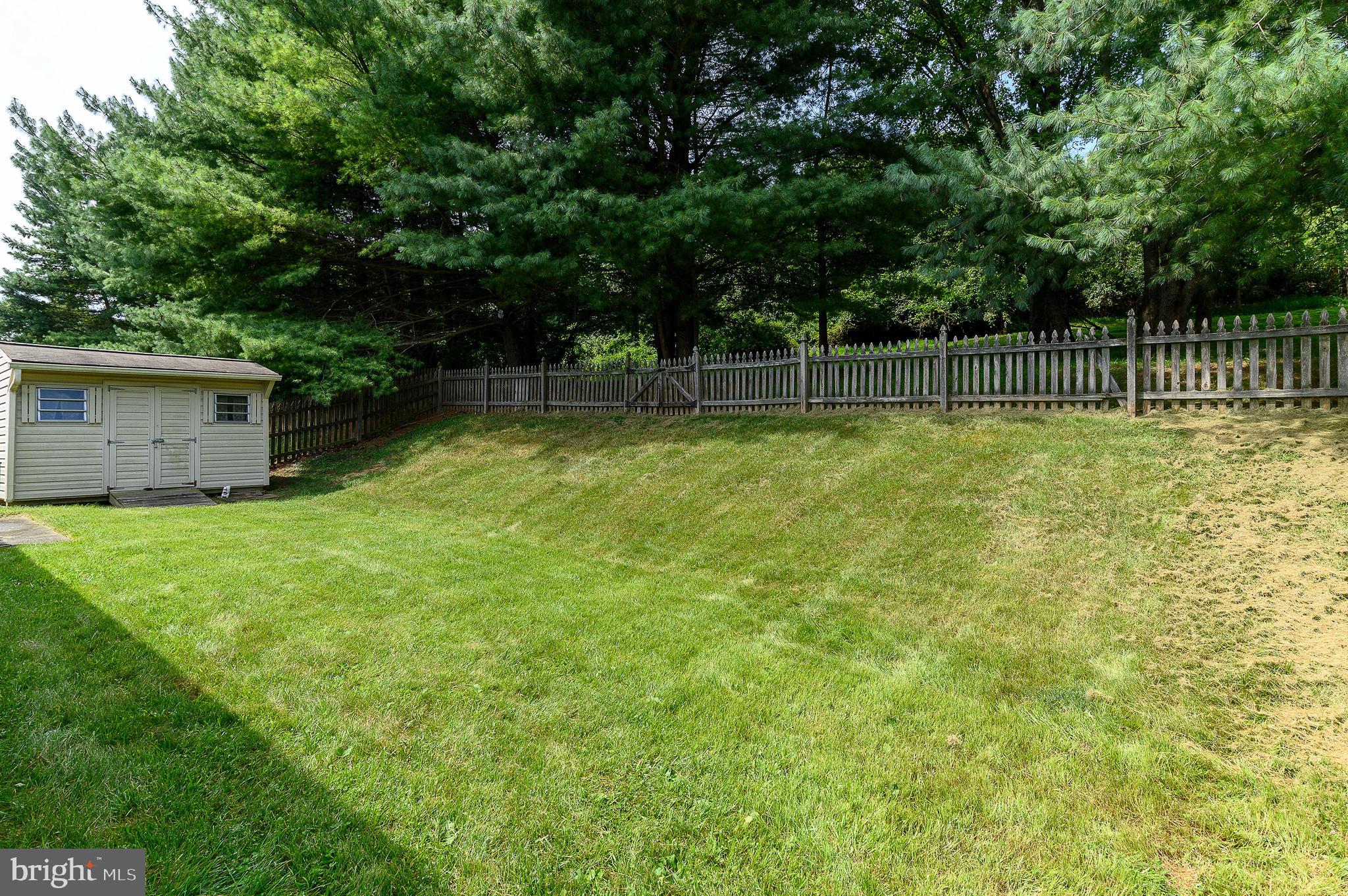 9514 Hallhurst Road Nottingham, MD 21236 - Photo 8 of 44