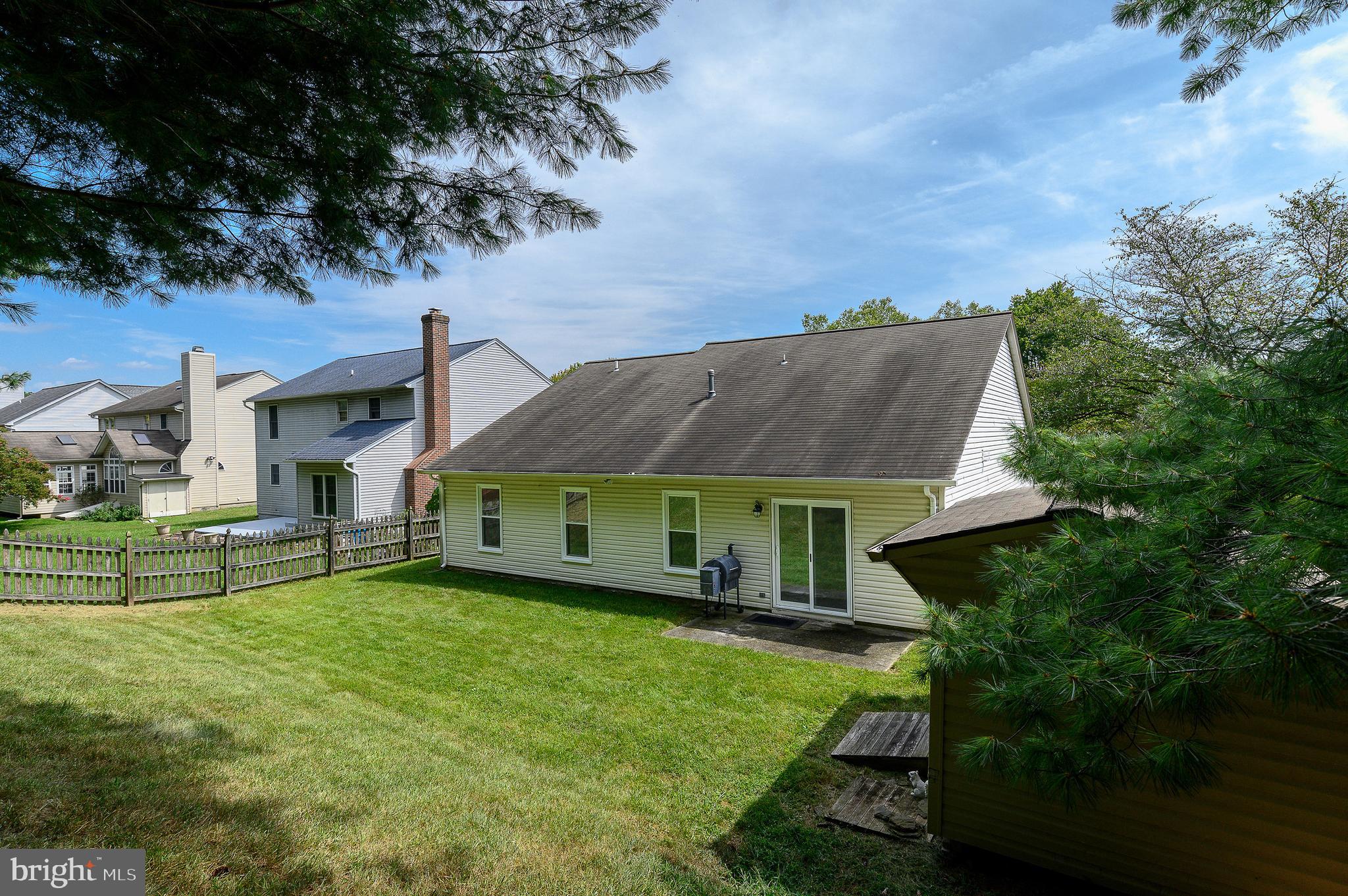 9514 Hallhurst Road Nottingham, MD 21236 - Photo 10 of 44