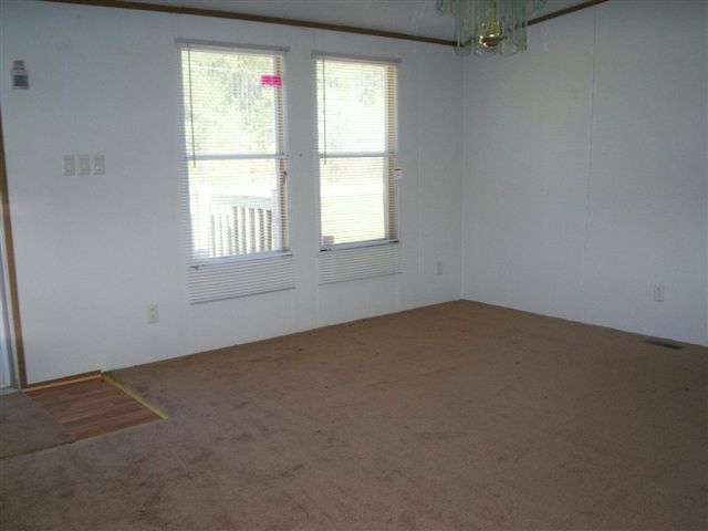 12607 Gapway Road Andrews, SC 29510 - Photo 4 of 5 Gallery Image 4