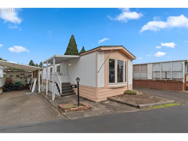 $49,500 | 620 Southeast 2nd Avenue, Unit 11, Canby, OR 97013