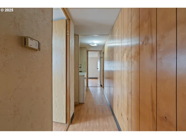 $49,500 | 620 Southeast 2nd Avenue, Unit 11, Canby, OR 97013