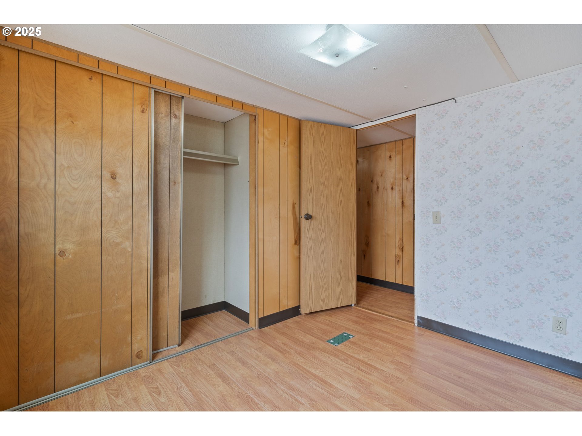 620 Southeast 2nd Avenue, Unit 11 Canby, OR 97013 - Photo 14 of 26