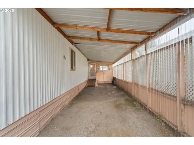 $49,500 | 620 Southeast 2nd Avenue, Unit 11, Canby, OR 97013