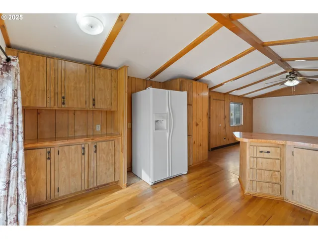 $49,500 | 620 Southeast 2nd Avenue, Unit 11, Canby, OR 97013