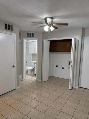 $1,000 | 9520 Royal Lane, Unit 214, Dallas, TX 75243