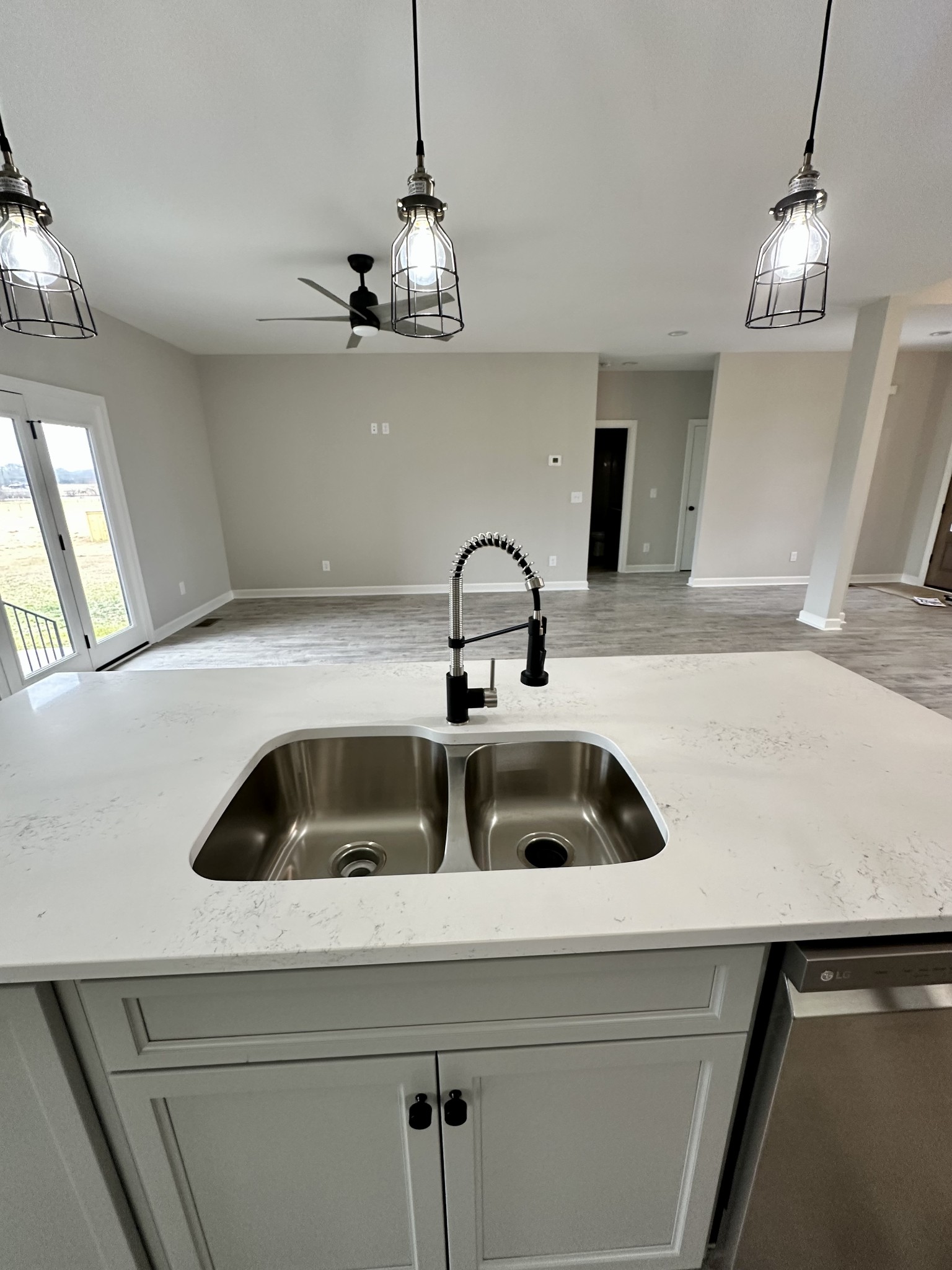 739 Jackson Road, Unit 1 Portland, TN 37148 - Photo 8 of 21 a kitchen with a sink and a stove