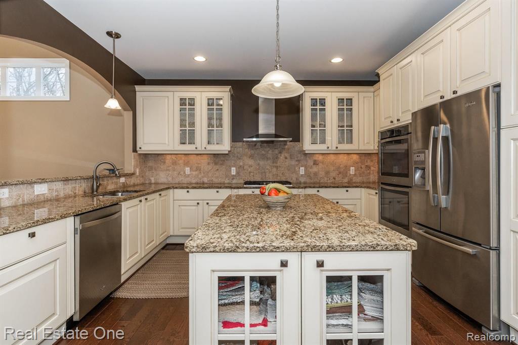 545 Andover Court, Unit 37 Rochester Hills, MI 48306 - Photo 9 of 37