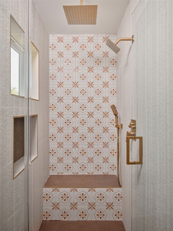 3307 Kay Street, Unit 1 Austin, TX 78702 - Photo 24 of 40 a bathroom with a shower and a sink