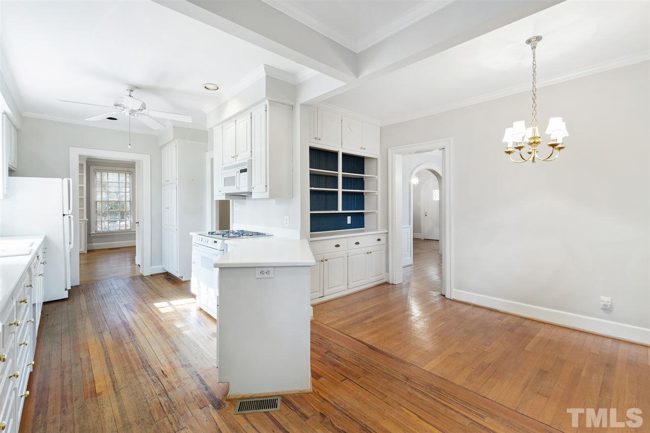 1528 Carr Street Raleigh, NC 27608 - Photo 14 of 30