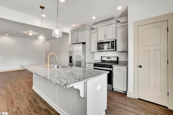 $250,000 | 106 Addington Lane, Simpsonville, SC 29681