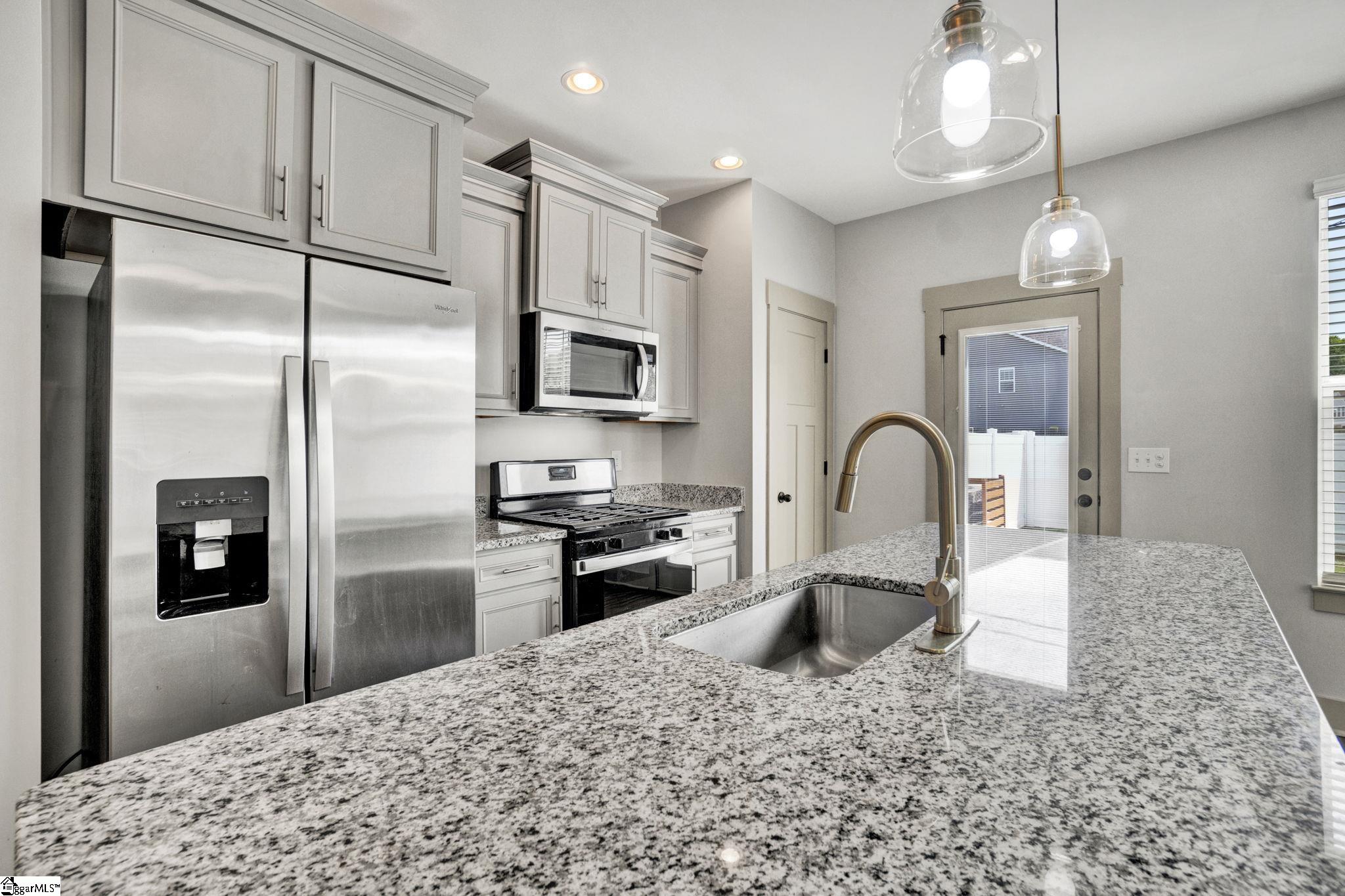 106 Addington Lane Simpsonville, SC 29681 - Photo 15 of 39