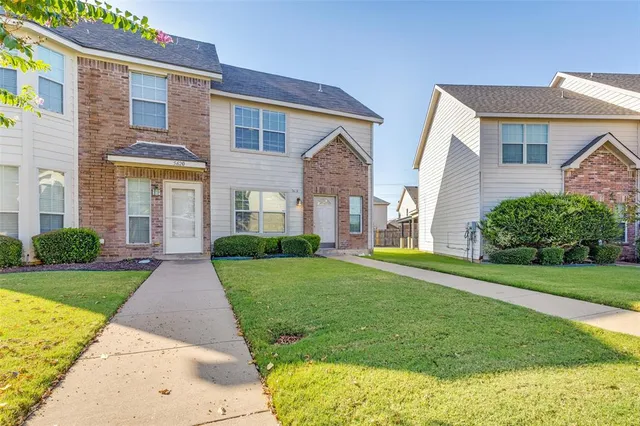 $1,800 | 5616 Giddyup Lane, Fort Worth, TX 76179