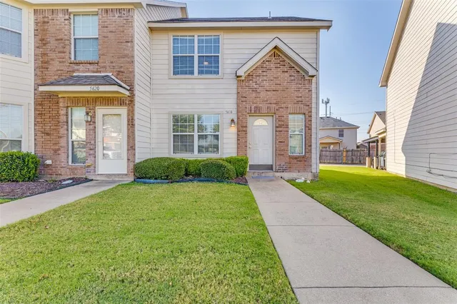 $1,800 | 5616 Giddyup Lane, Fort Worth, TX 76179