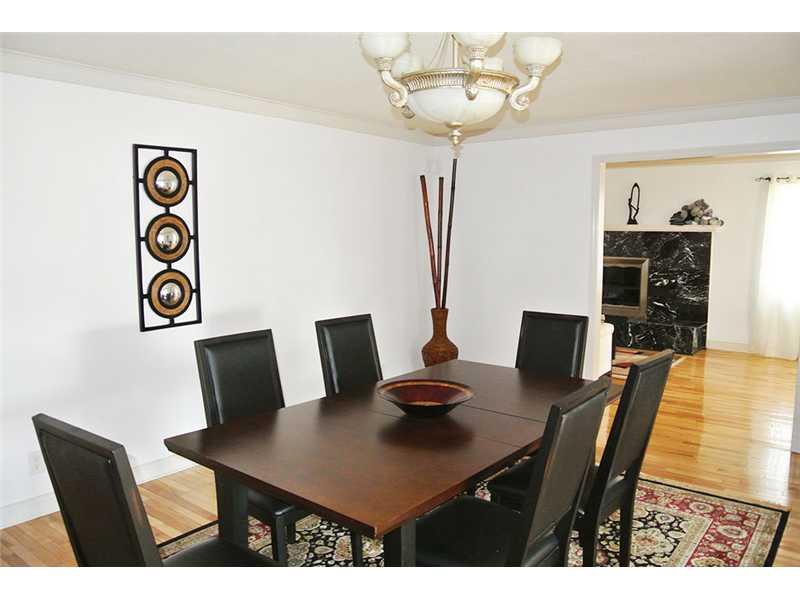 4685 Gibbs Road Avon, IN 46122 - Photo 10 of 24 Gallery Image 10