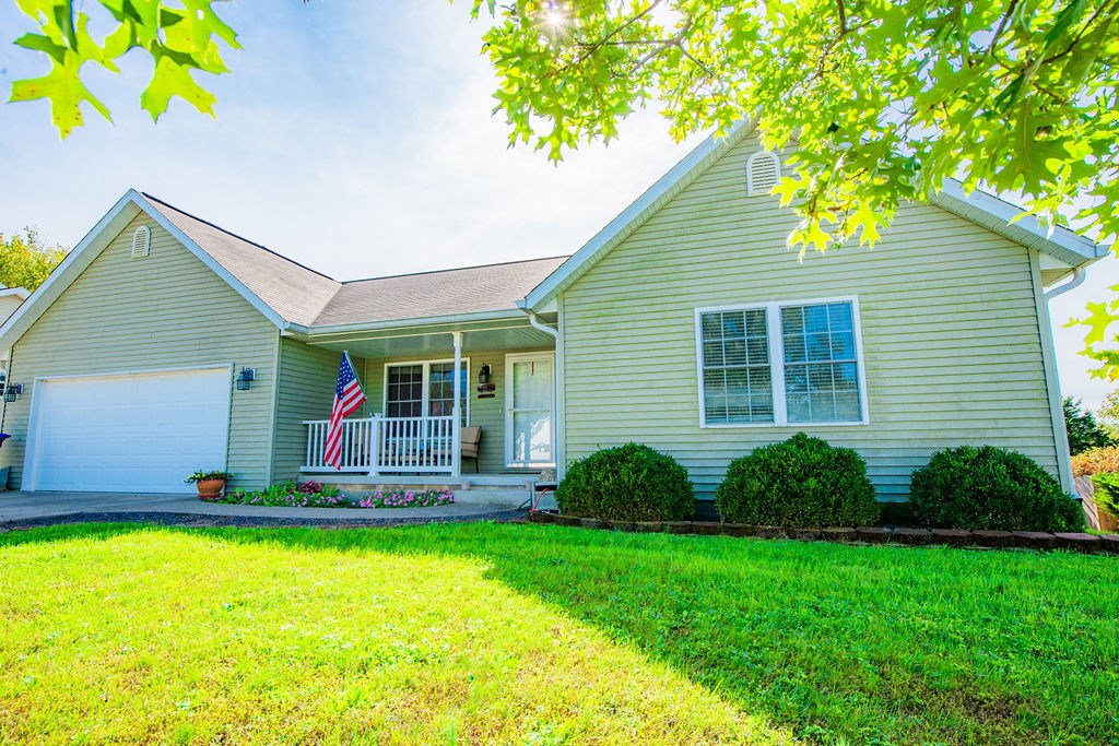 1216 Marigold Road Bloomington, IN 47401 - Photo 1 of 29 Gallery Image 1