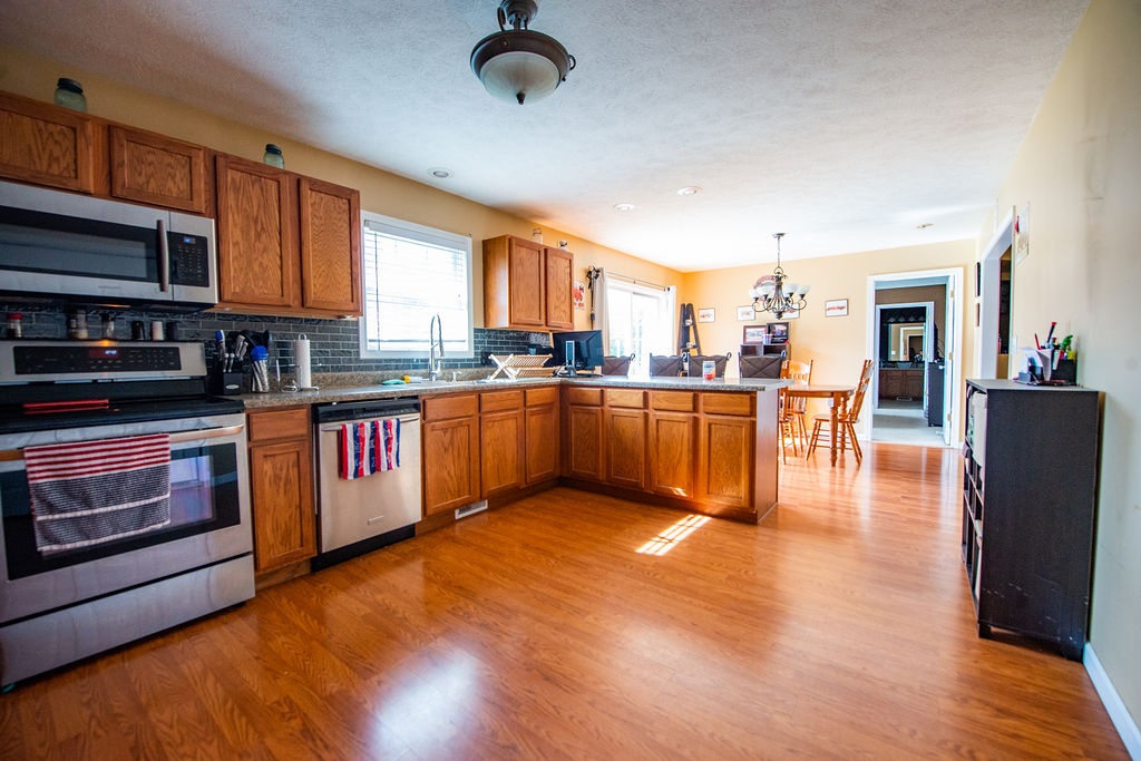 1216 Marigold Road Bloomington, IN 47401 - Photo 8 of 29 Gallery Image 8