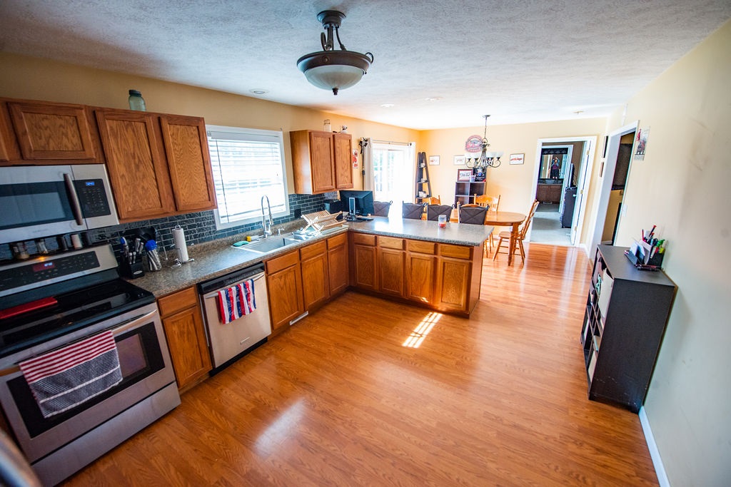1216 Marigold Road Bloomington, IN 47401 - Photo 9 of 29 Gallery Image 9