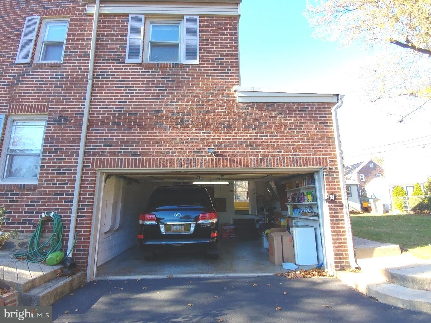21 Lanfair Road Cheltenham, PA 19012 - Photo 22 of 25 Garage