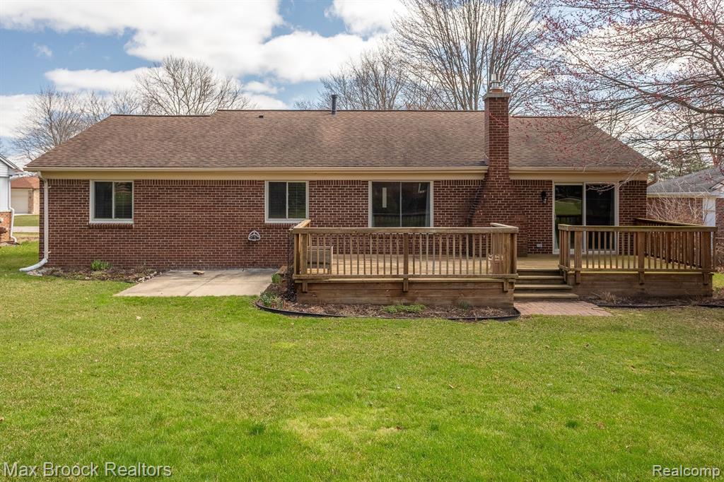 2232 Warrington Road Rochester Hills, MI 48307 - Photo 36 of 51