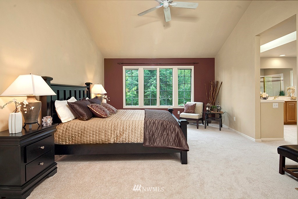 15611 100th Place Northeast Bothell, WA 98011 - Photo 12 of 23 Gallery Image 12