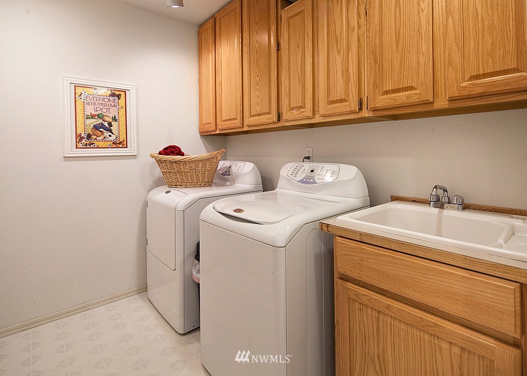 15611 100th Place Northeast Bothell, WA 98011 - Photo 18 of 23 Gallery Image 18