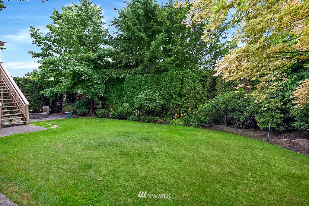 15611 100th Place Northeast Bothell, WA 98011 - Photo 21 of 23 Gallery Image 21