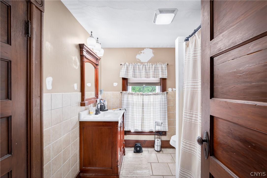 709 Calvert Street Rome, NY 13440 - Photo 19 of 45