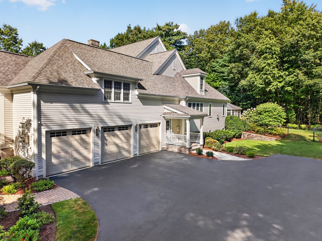 114 Fox Run Road Bolton, MA 01740 - Photo 4 of 41 Gallery Image 4