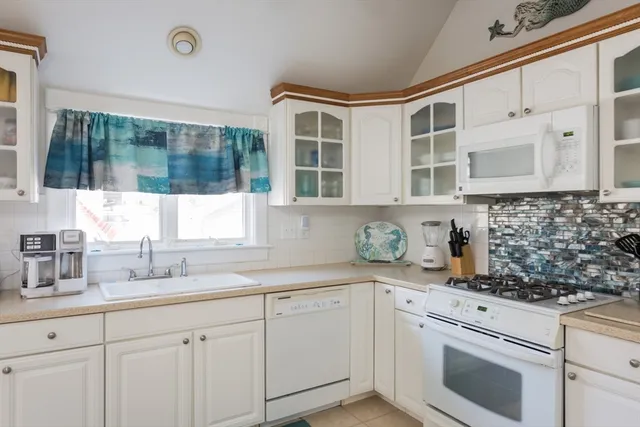 $710,000 | 12 Grove Street, Wareham, MA 02558