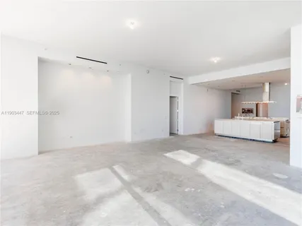 $6,995,000 | 18501 Collins Avenue, Unit 1501, Sunny Isles Beach, FL 33160