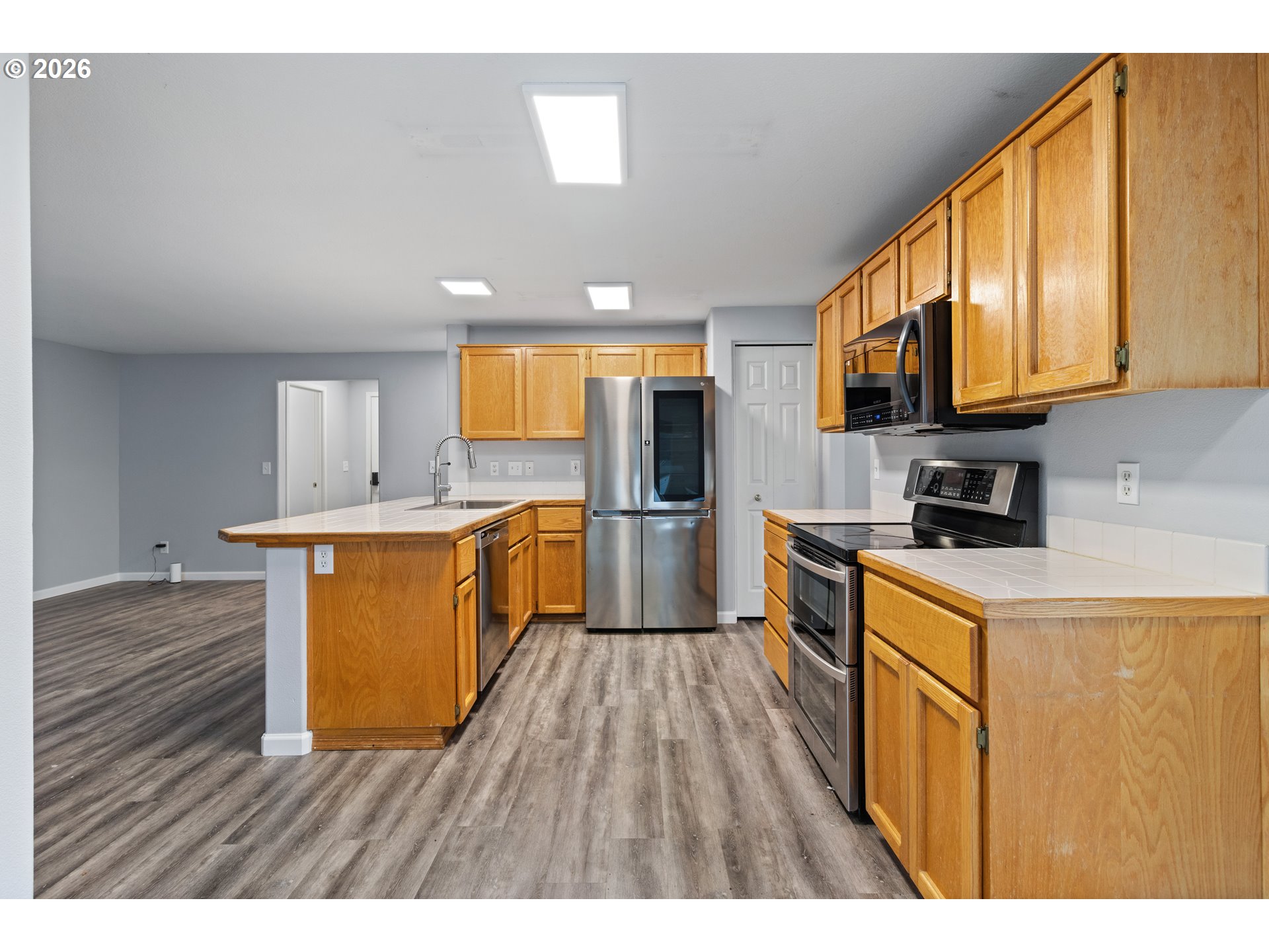 20277 Southwest Jay Street Beaverton, OR 97003 - Photo 16 of 48 Kitchen