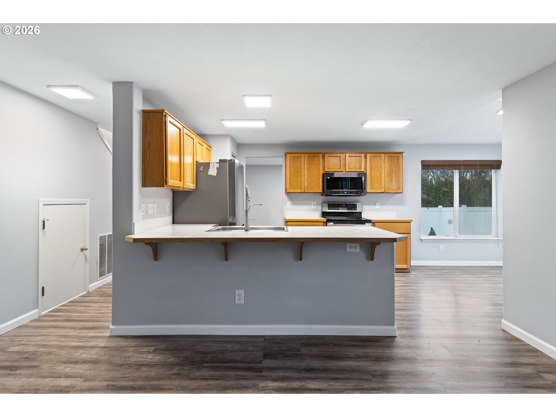 20277 Southwest Jay Street Beaverton, OR 97003 - Photo 20 of 48 Kitchen