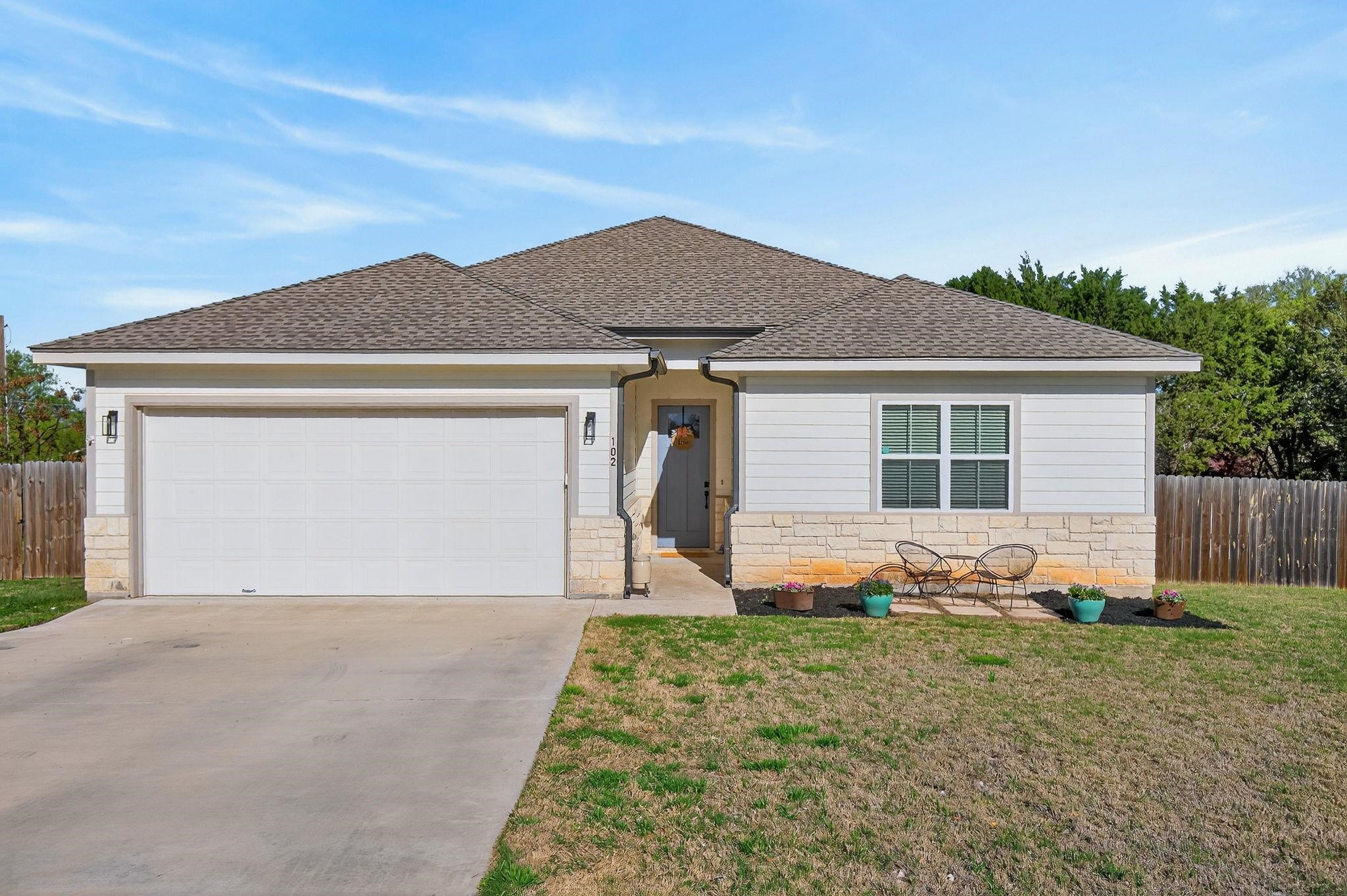 102 Ladera Cove Marble Falls, TX 78654 - Photo 1 of 29