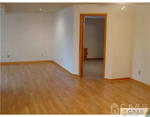 $2,100 | 54 Loring Avenue, Unit 1, Edison, NJ 08817