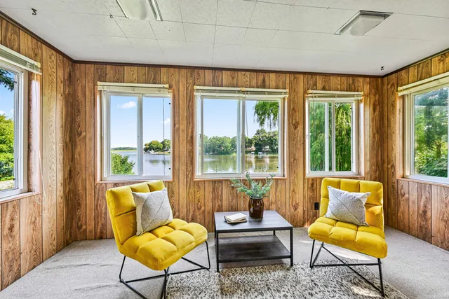 $879,000 | 6301 Riverside Road, Waterford, WI 53185