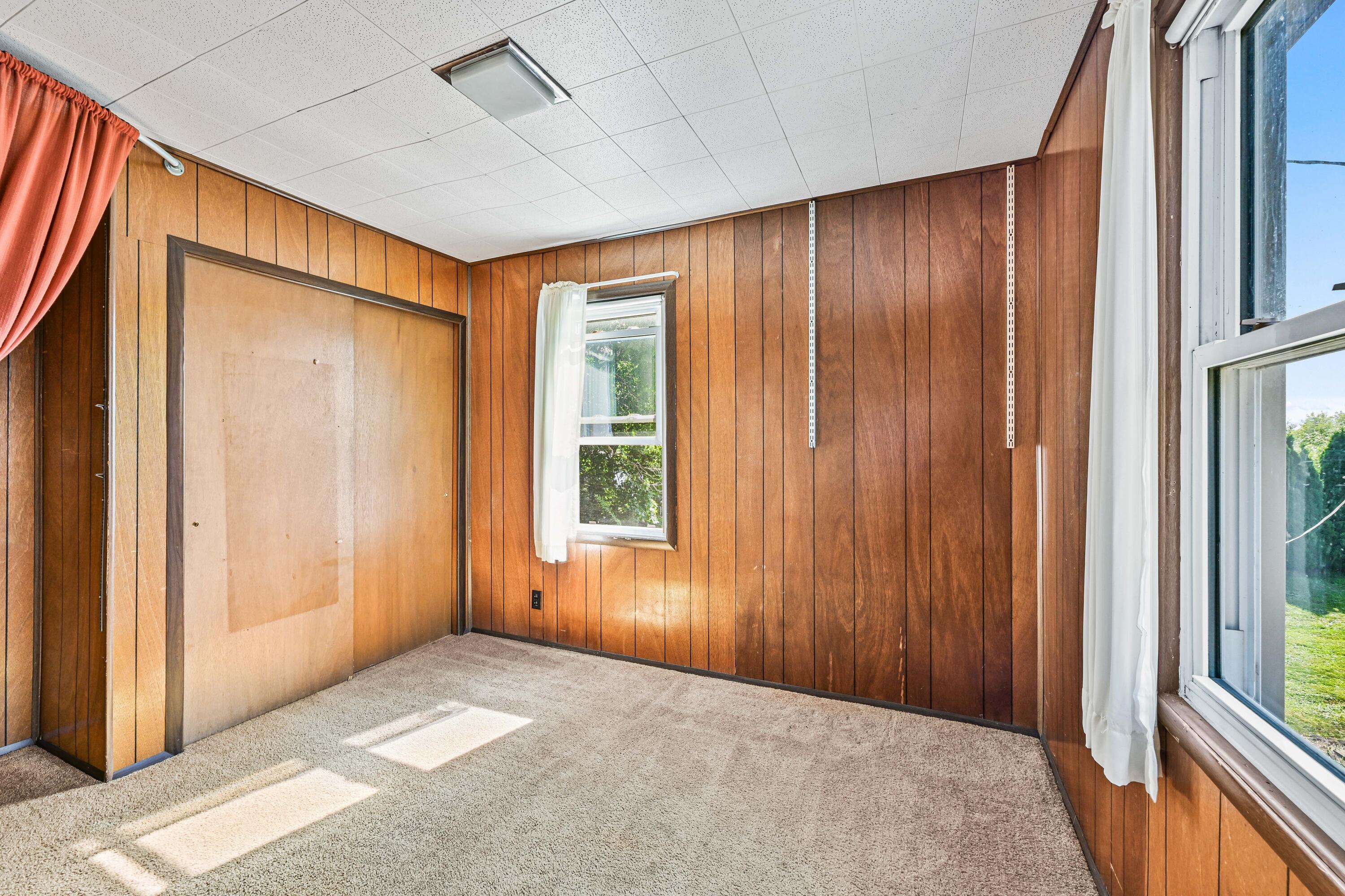 6301 Riverside Road Waterford, WI 53185 - Photo 24 of 38 Bedroom 3