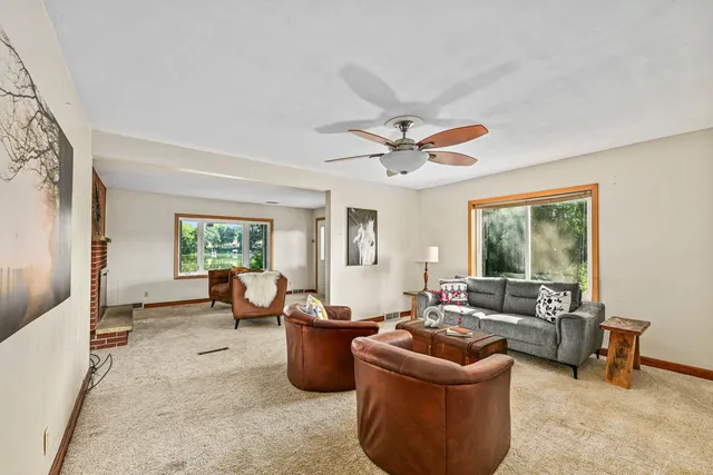 $879,000 | 6301 Riverside Road, Waterford, WI 53185