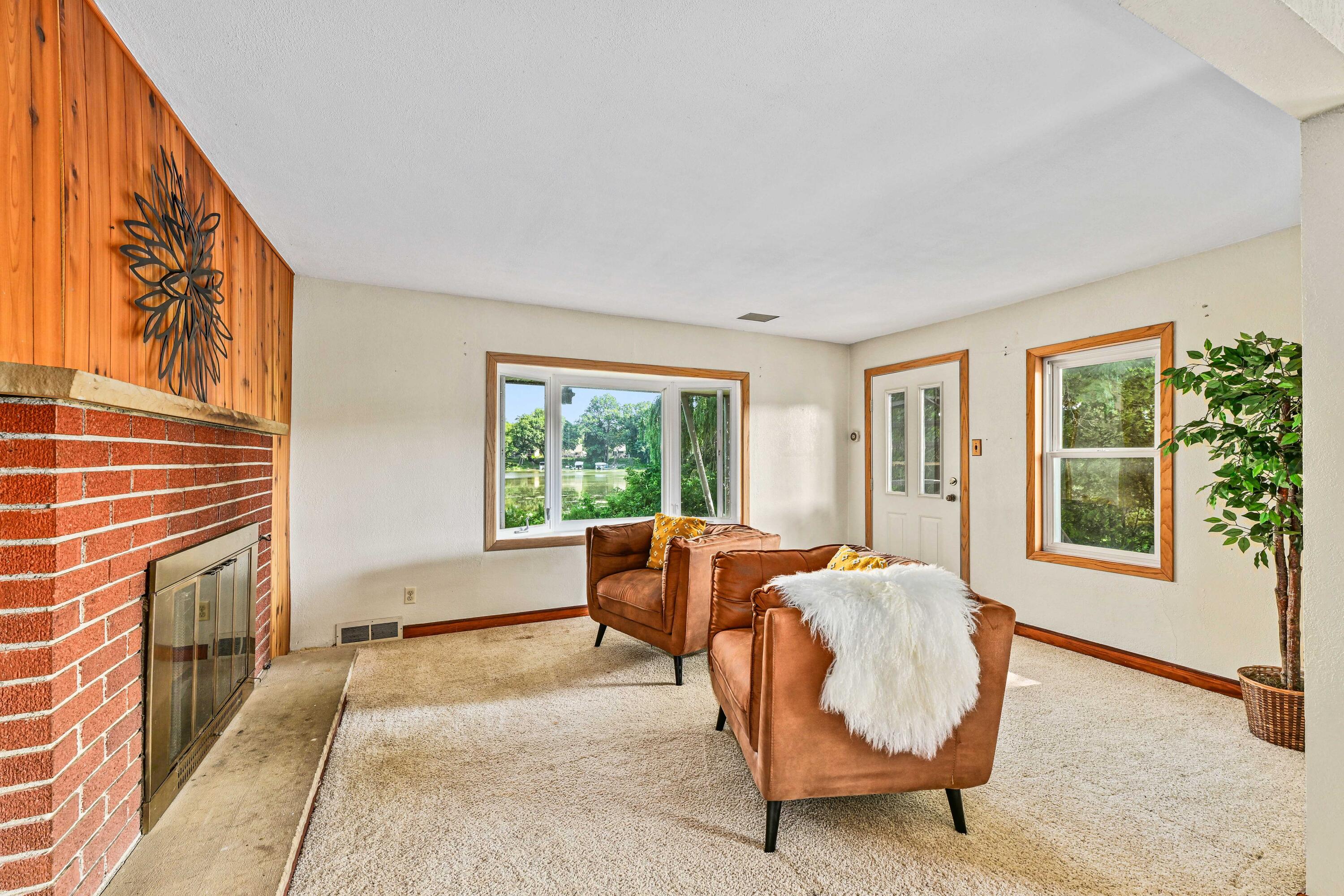 6301 Riverside Road Waterford, WI 53185 - Photo 8 of 38 Natural Fireplace