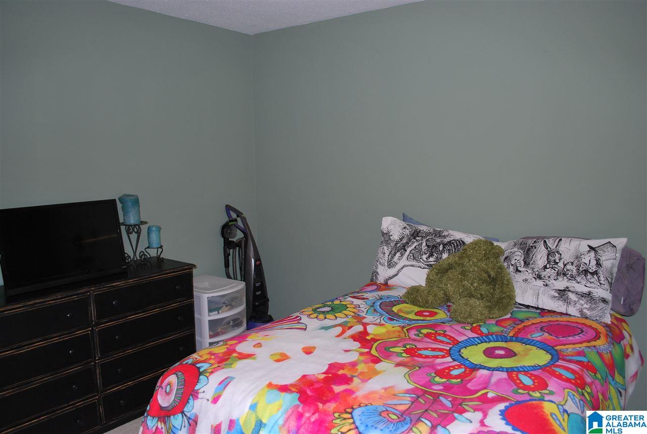 1111 Henry Drive Alabaster, AL 35007 - Photo 14 of 35