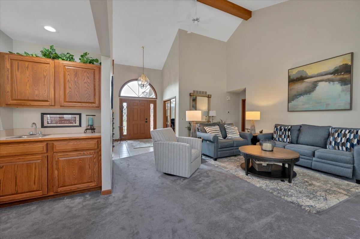 1042 Covington Pl Drive Rochester, MI 48309 - Photo 8 of 40 50114861-7.JPG
