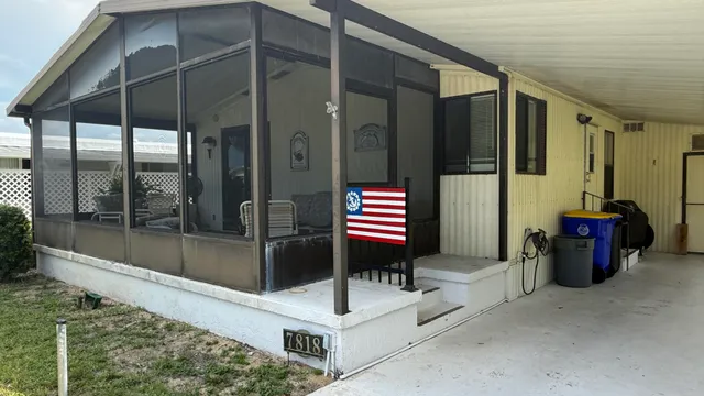 $179,000 | 7818 Southeast Continental Drive, Hobe Sound, FL 33455