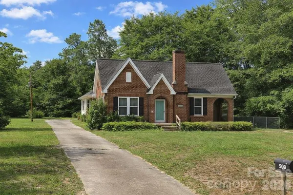 $179,900 | 509 East Hilton Street, Kershaw, SC 29067