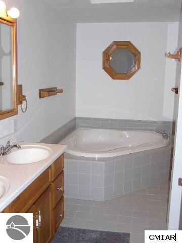 11257 Madison Road Elwell, MI 48832 - Photo 7 of 9 1772883-6.JPG