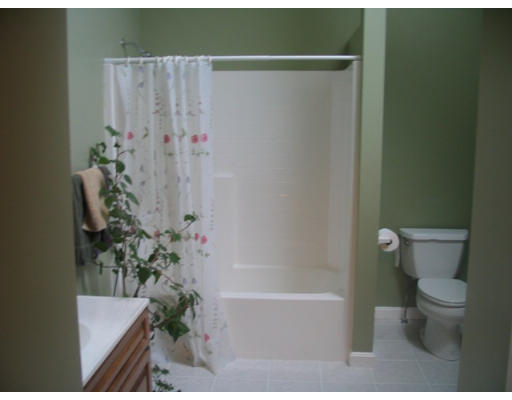293 Arn-How Farm Road Fitchburg, MA 01420 - Photo 12 of 22 Gallery Image 12