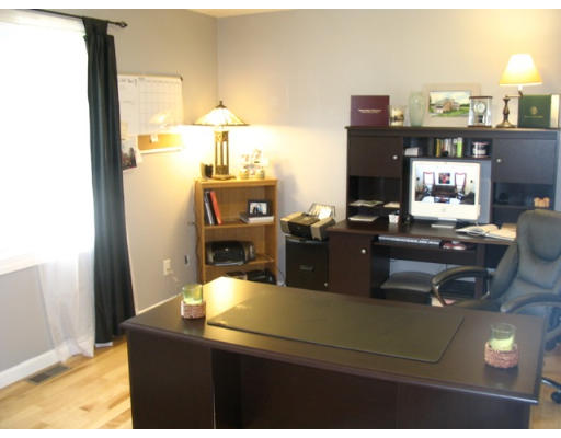 293 Arn-How Farm Road Fitchburg, MA 01420 - Photo 18 of 22 Gallery Image 18
