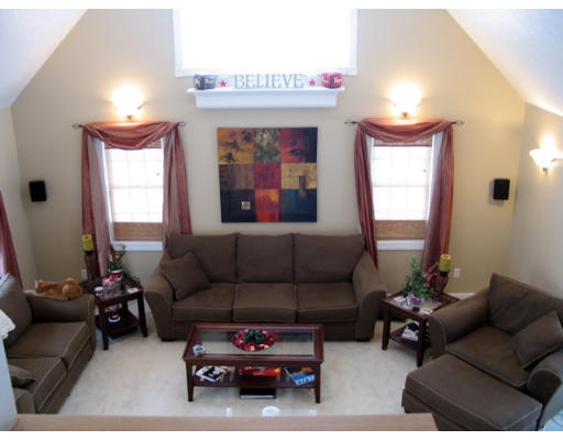 293 Arn-How Farm Road Fitchburg, MA 01420 - Photo 3 of 22 Gallery Image 3