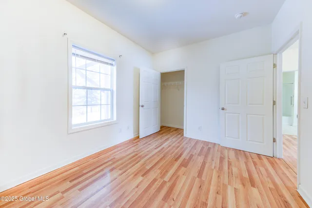 $1,550 | 147 Wallins Corners Road, Amsterdam, NY 12010