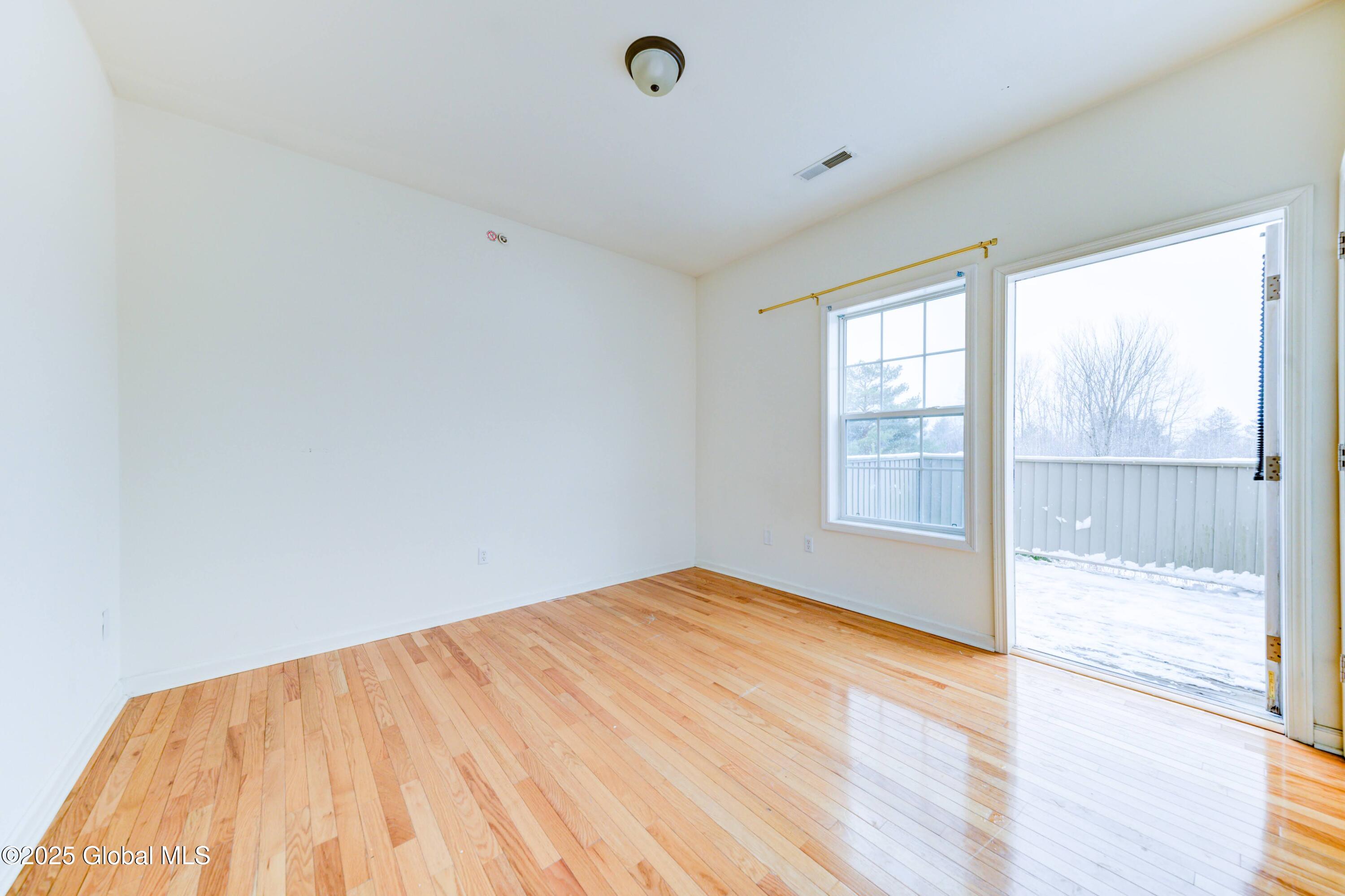 147 Wallins Corners Road Amsterdam, NY 12010 - Photo 16 of 18 Cedar-29