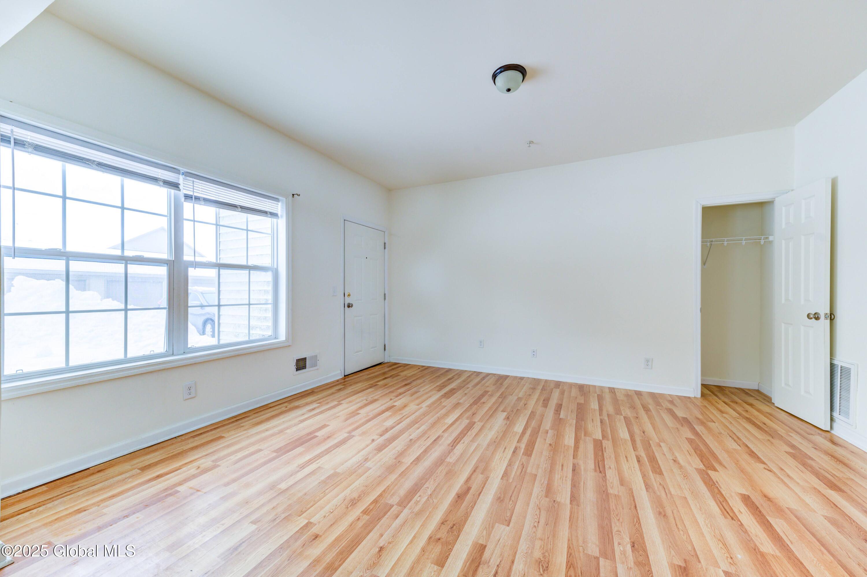 147 Wallins Corners Road Amsterdam, NY 12010 - Photo 9 of 18 Cedar-13